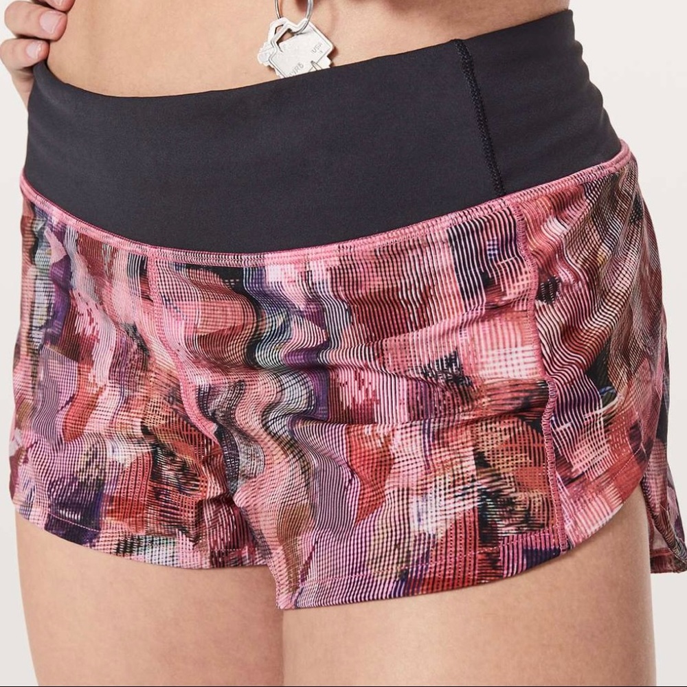 Lululemon Speed Up Shorts Pink/Black Size 4